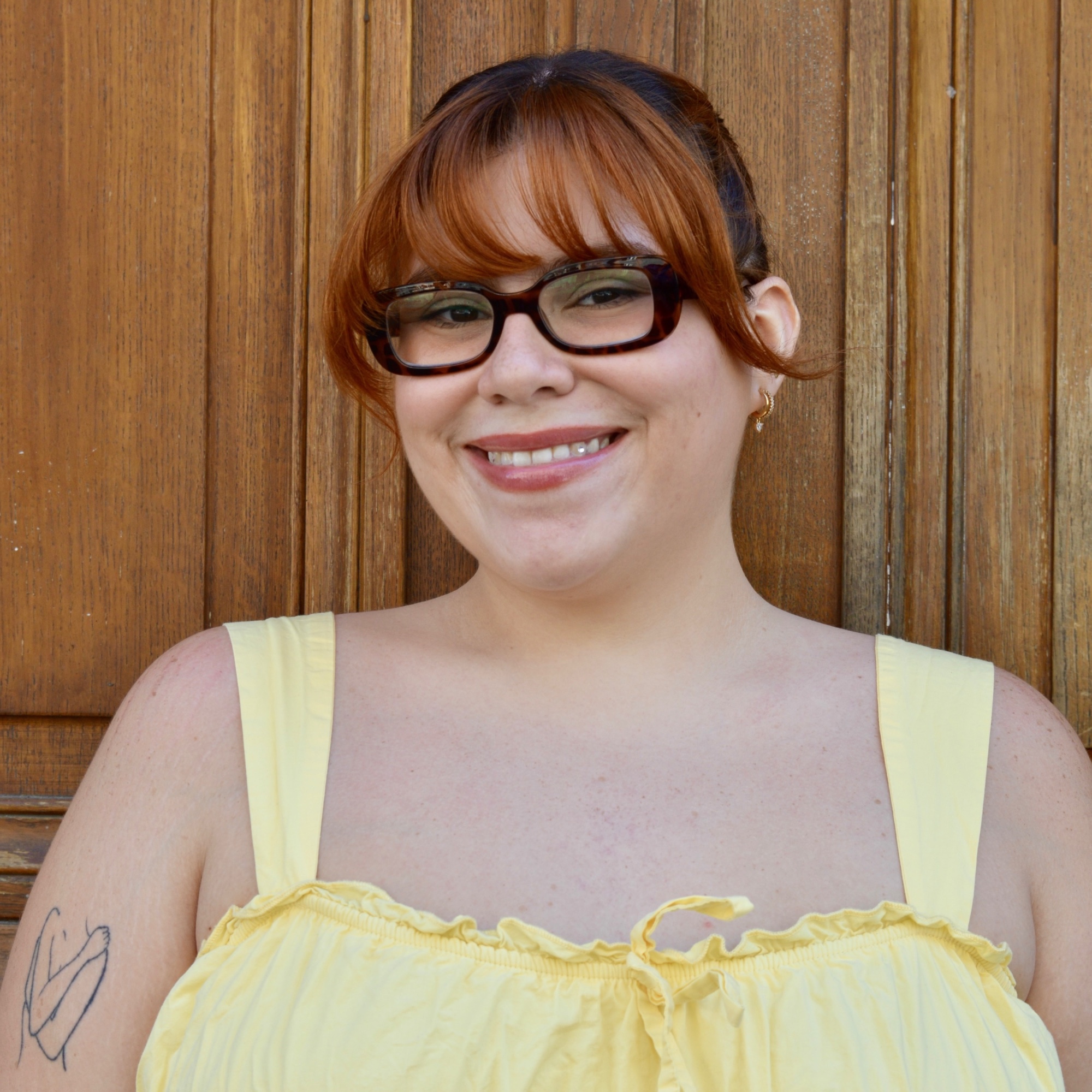 User Mía Cristal profile image
