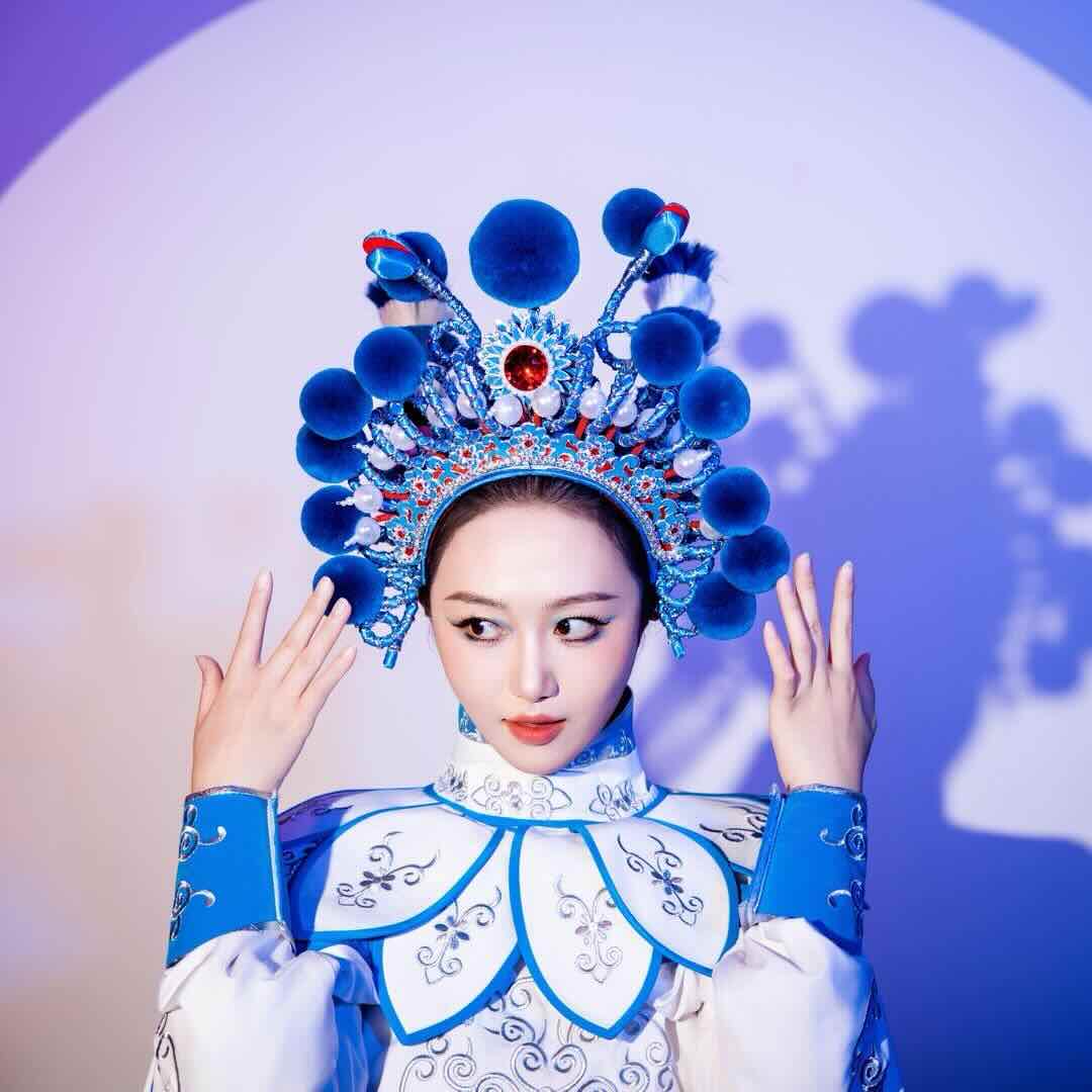 User Mengnan profile image