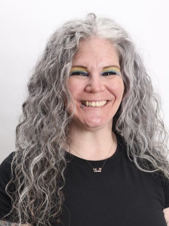 User Lisa profile image