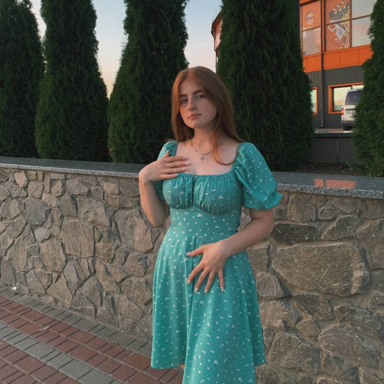 User Maria profile image