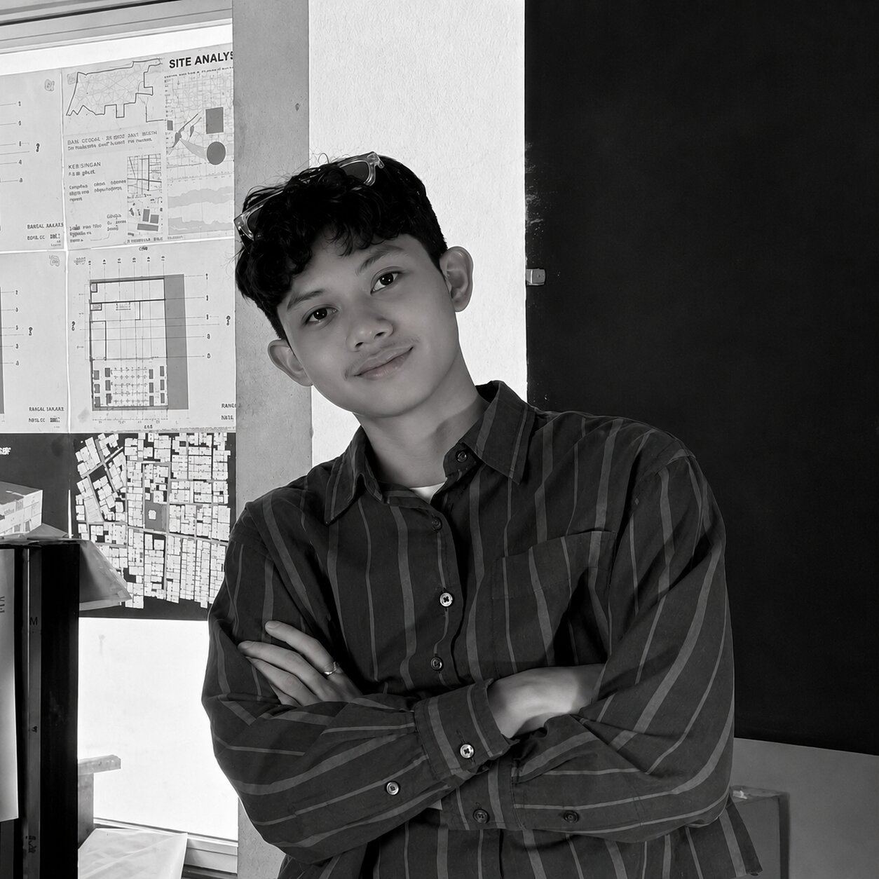 User Ravari profile image