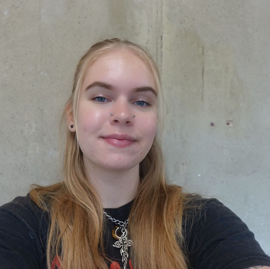 User Ezra profile image